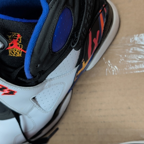 Jordan Air Shoes Kids 6 - Picture 3 of 5